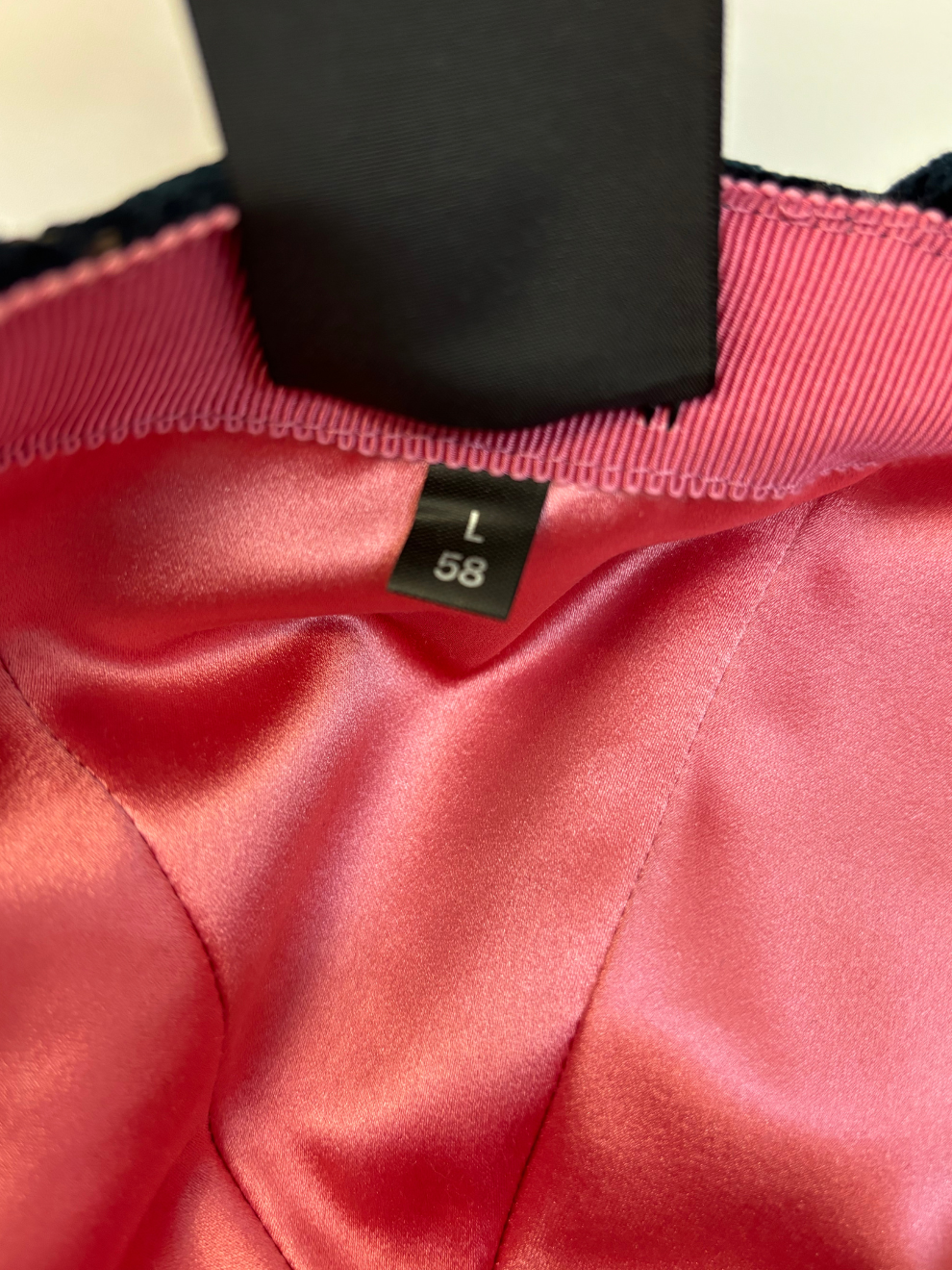 Petrolfarbene Velvet Cap von Gucci