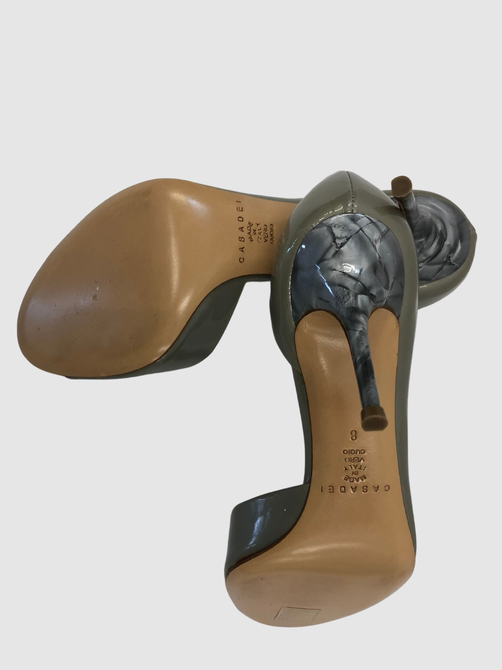 Graue Lack-Peeptoes von Casadei