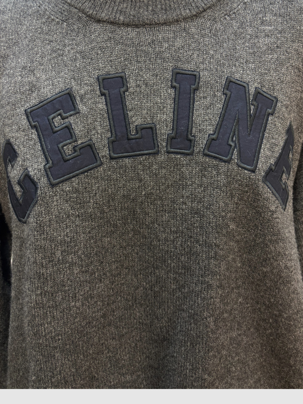 Dunkelgrauer Wollpullover von Celine