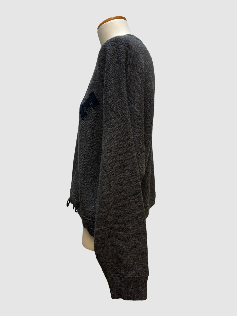 Dunkelgrauer Wollpullover von Celine