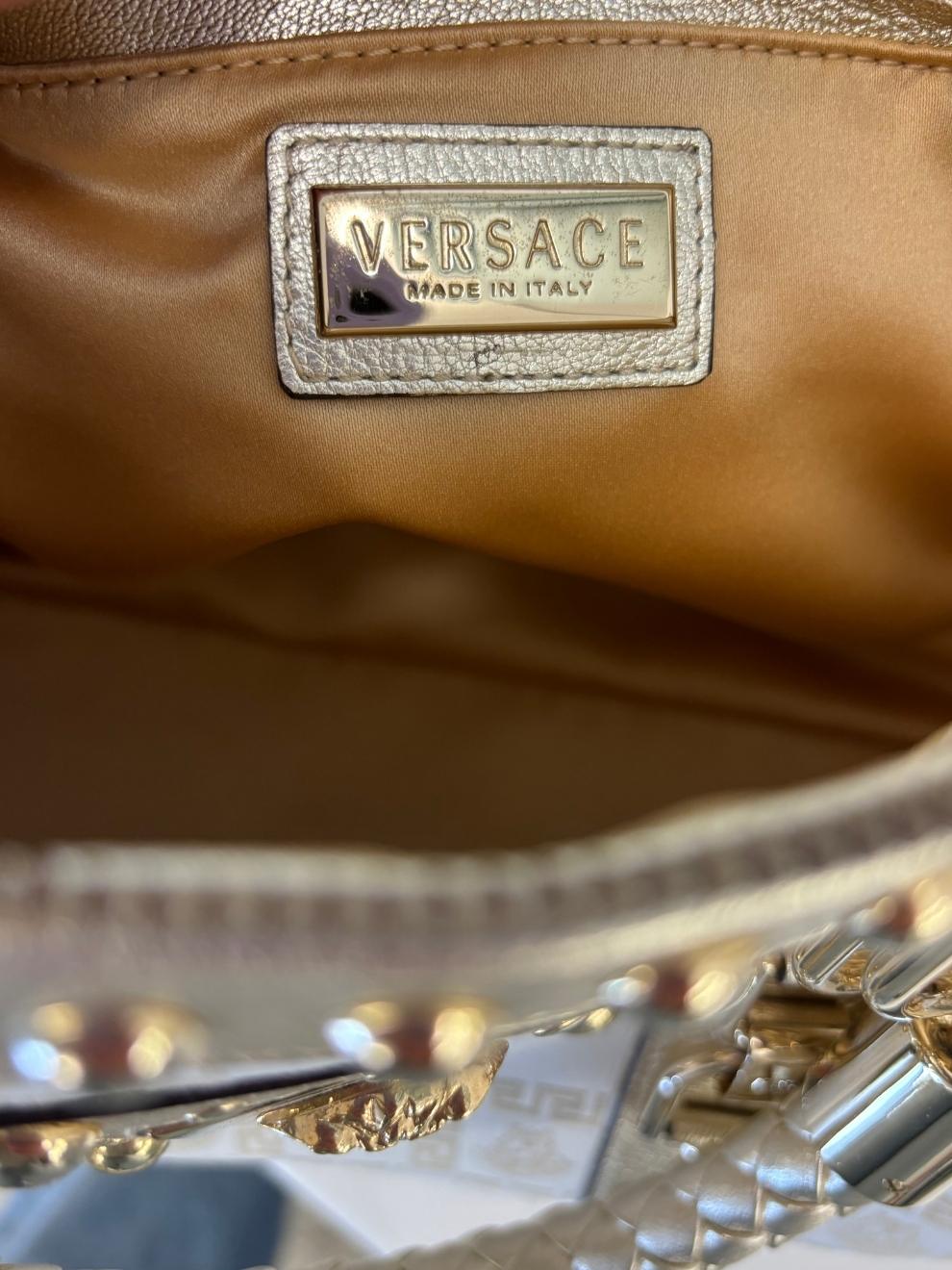 Weiße-goldfarbene ICON Bag von Versace