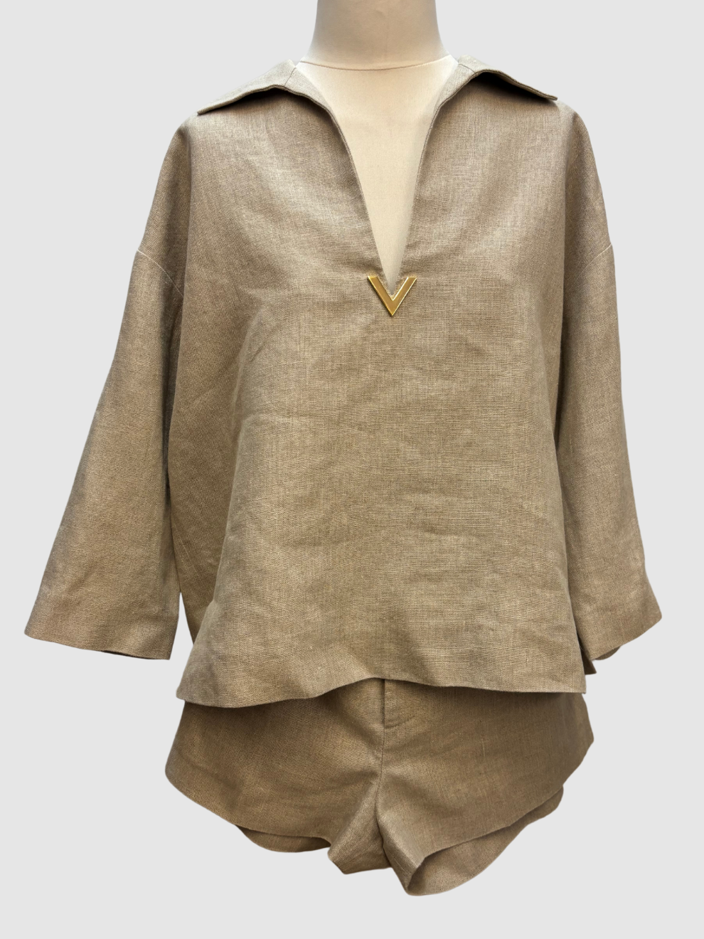 Beige Leinenbermuda von Valentino