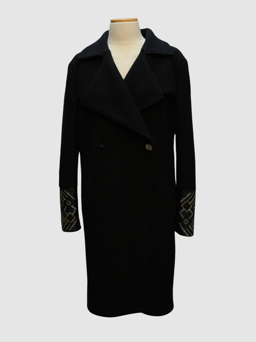 Schwarzer Wollmantel von Bazar deluxe