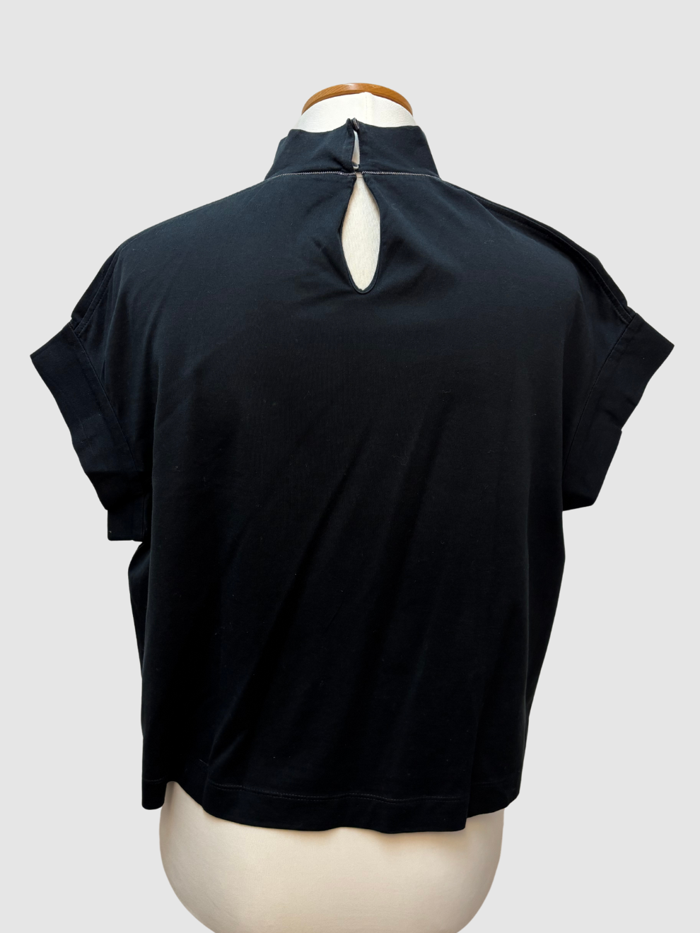 Schwarzes cropped T-Shirt von Brunello Cucinelli