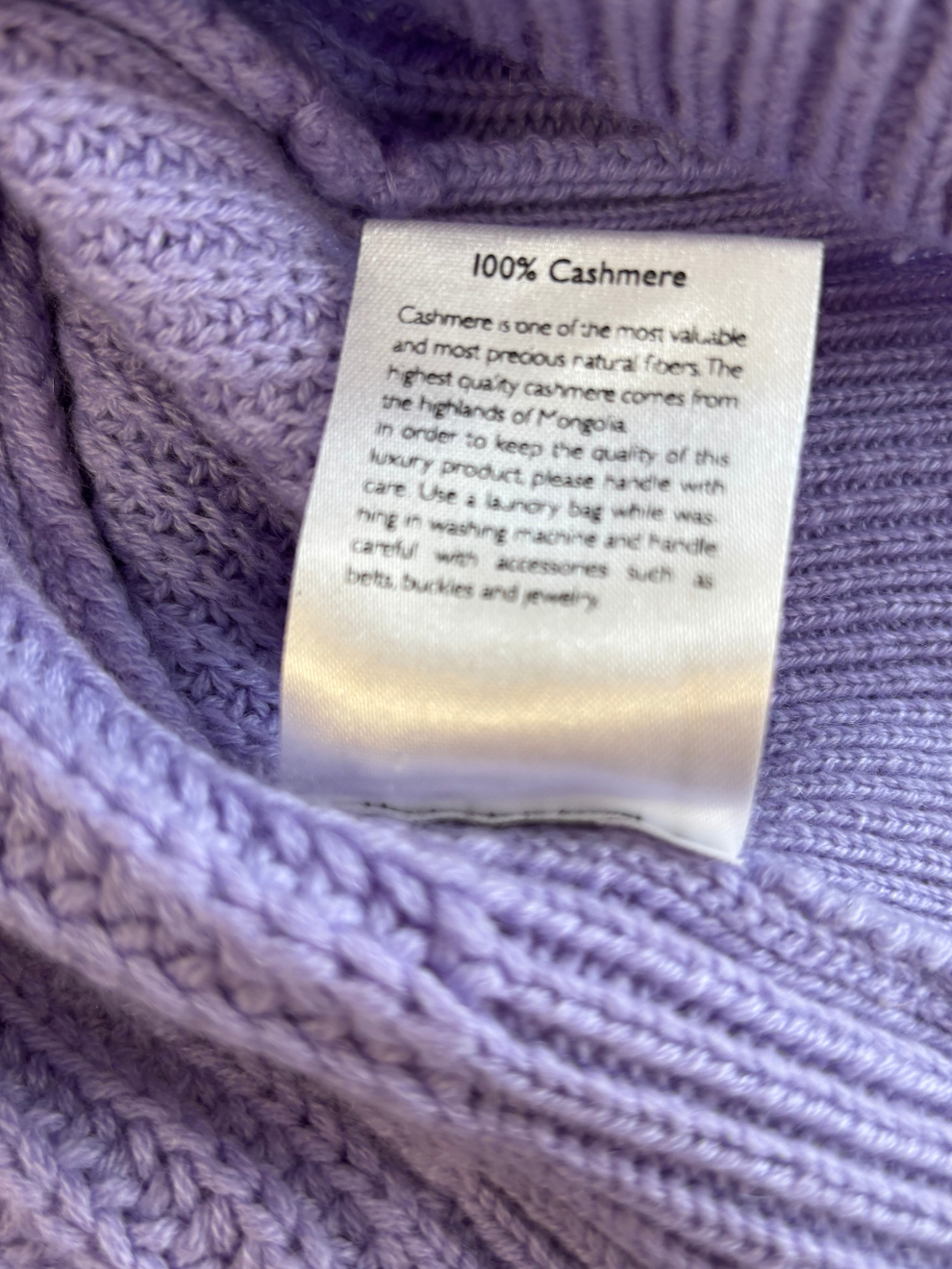 Lila Kaschmir-Pullover von Stephan Boya