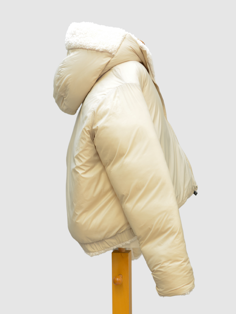 Cremeweiße Teddy-Wendejacke von Bacon