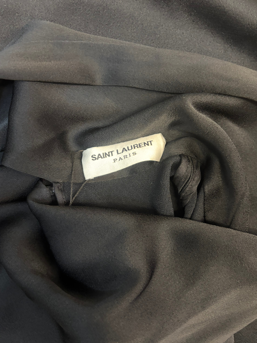 Schwarzes Top mit langer Schluppe von Saint Laurent