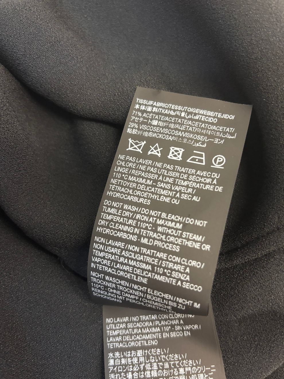 Schwarzes Top mit langer Schluppe von Saint Laurent