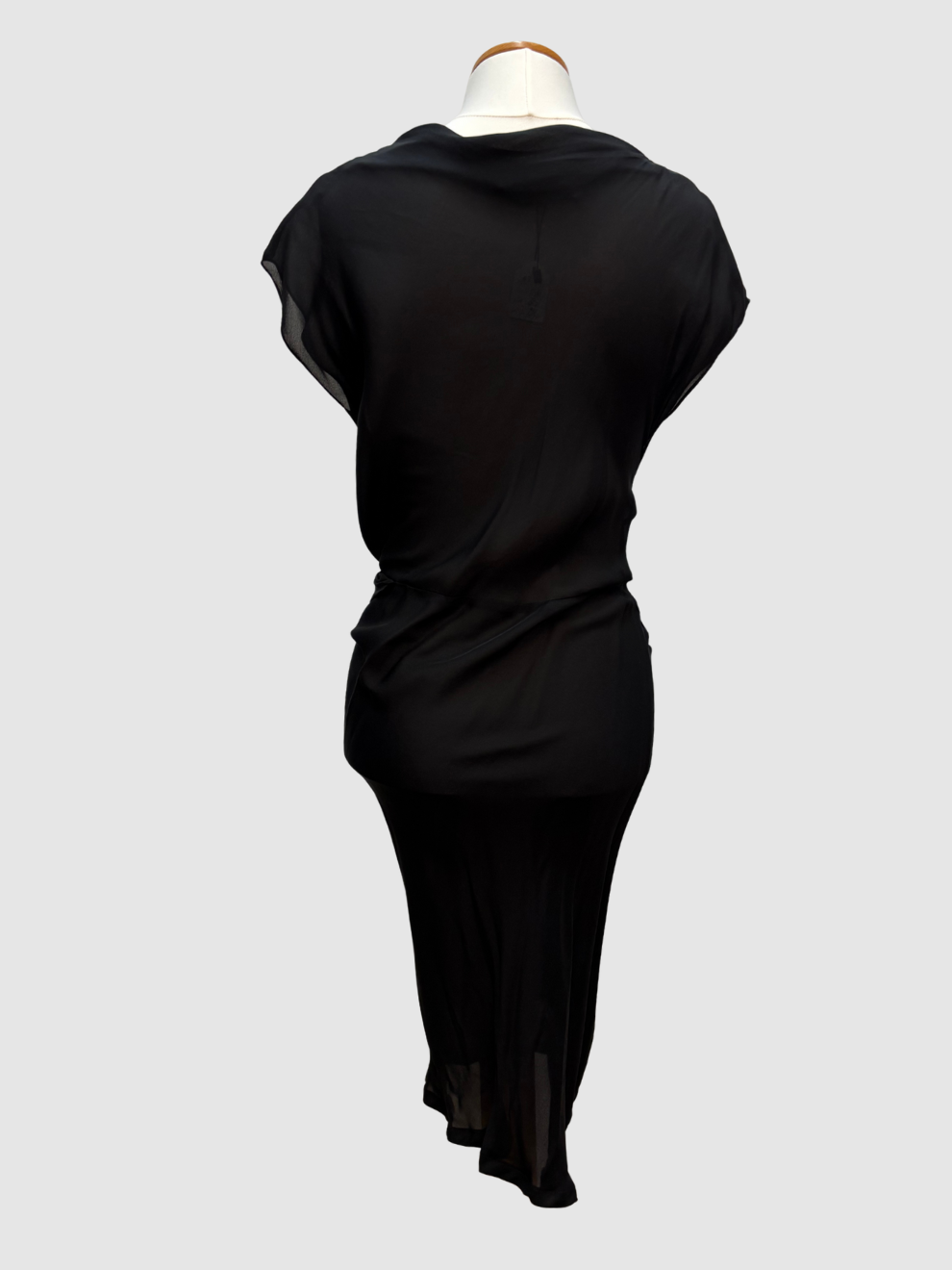 Schwarzes gerafftes Kleid von See by Chloé