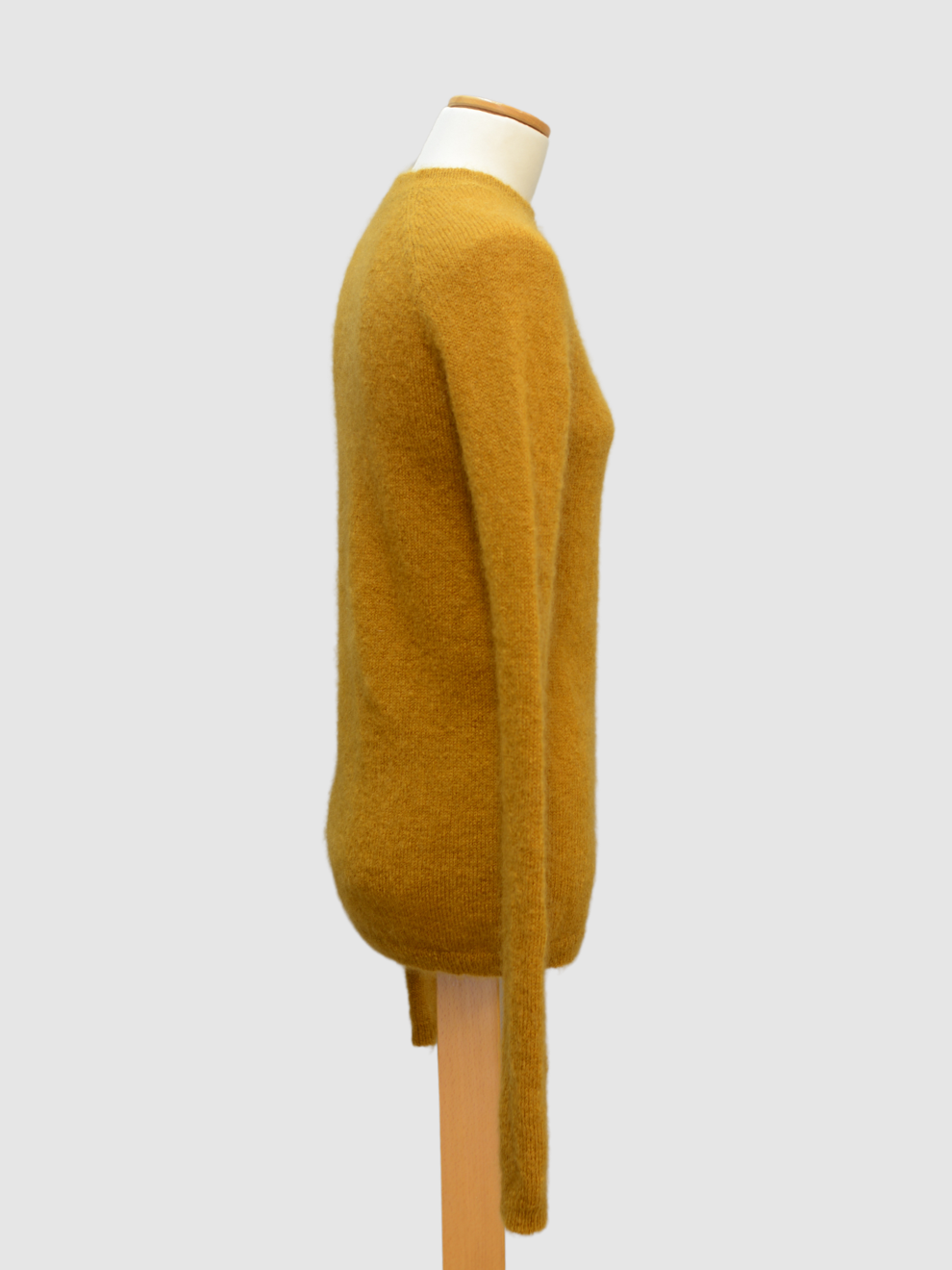 Ockerfarbener Mohair-Pullover von Haider Ackermann