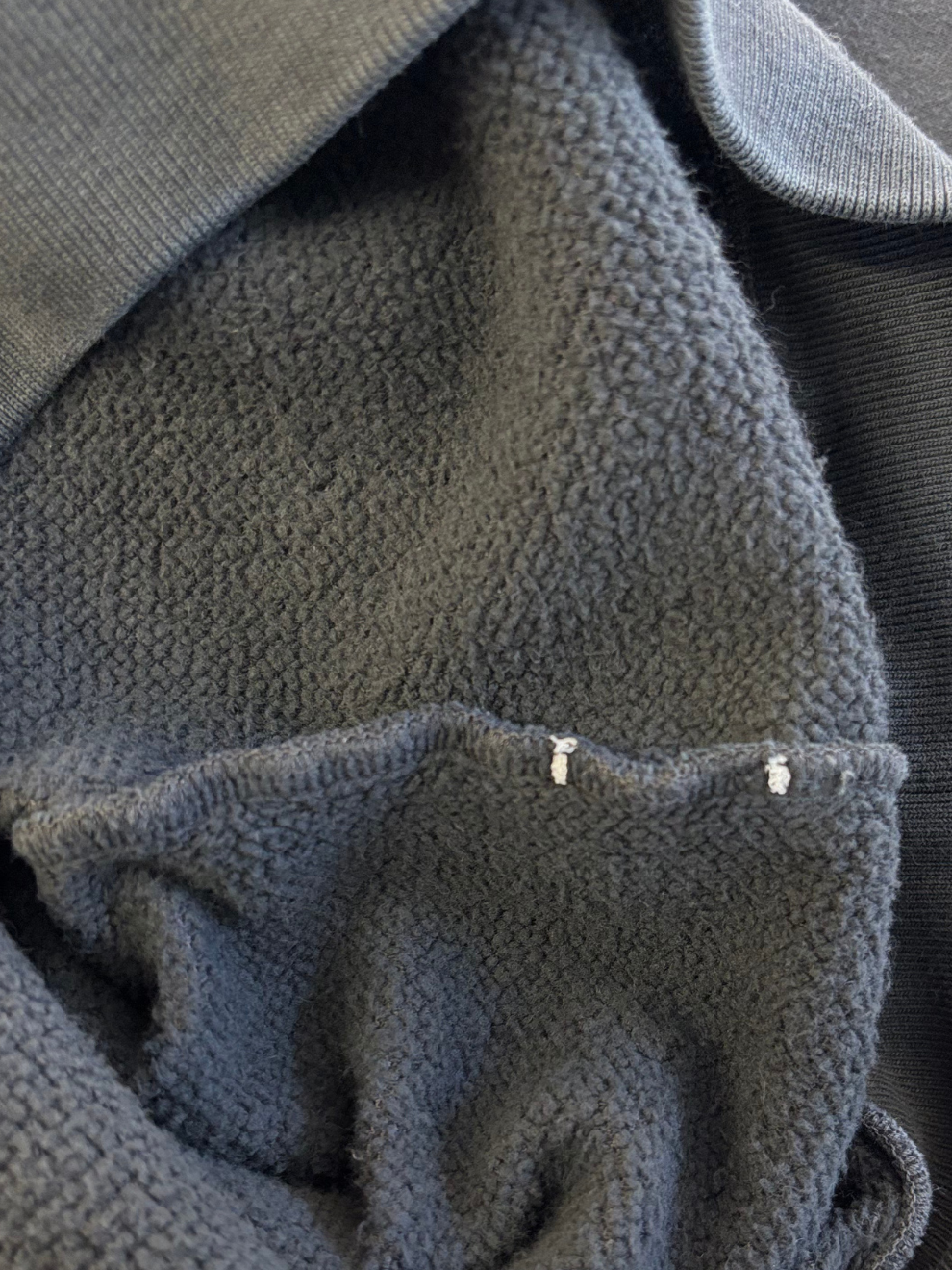 Schwarzer Pullover Timmi von The Row