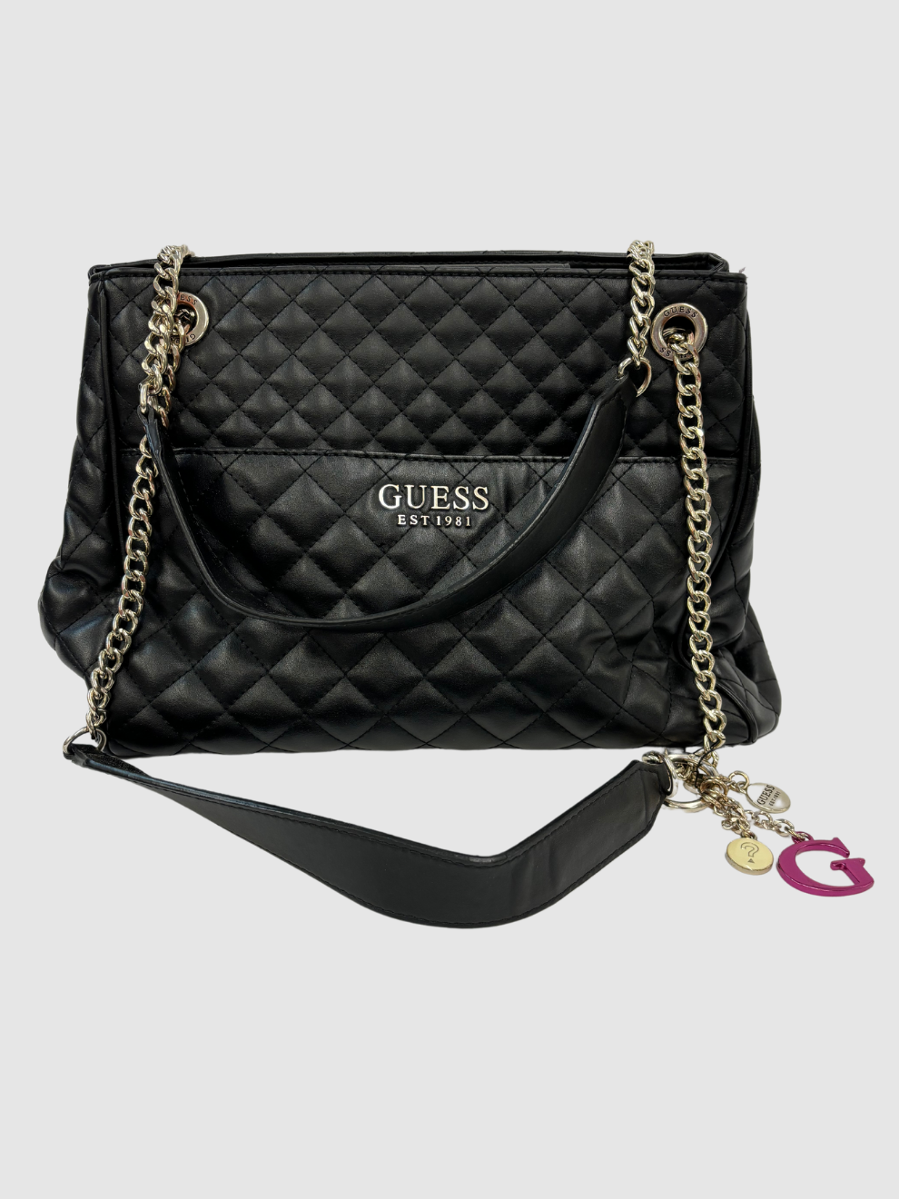 Schwarze gesteppte Tasche mit Ketten-Riemen von Guess
