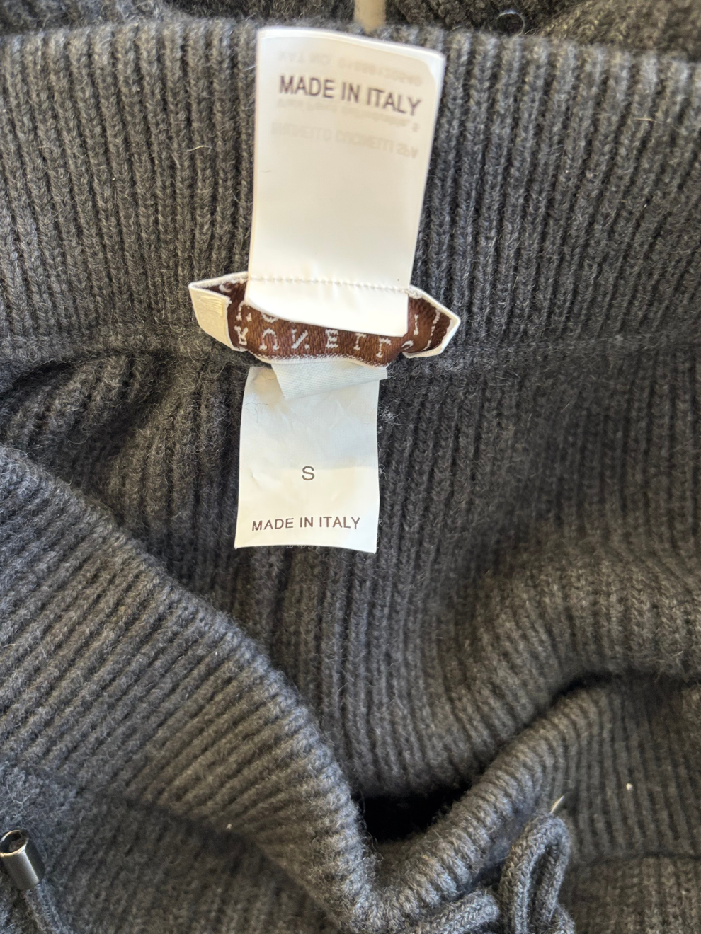 Graue Kaschmir-Hose von Brunello Cucinelli