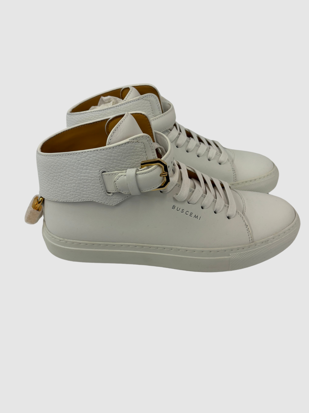 Weißer High-Top-Sneaker mit Schloss von Buscemi