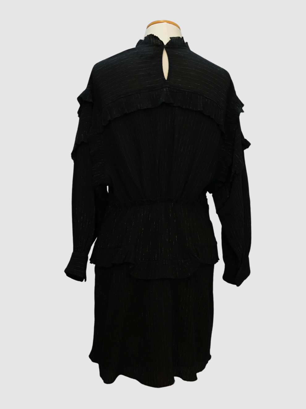 Schwarzes Kleid mit Volants von Isabel Marant