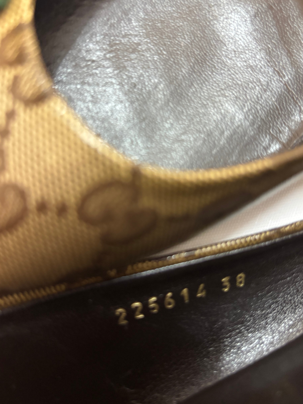 Braune GG Ballerinas von Gucci