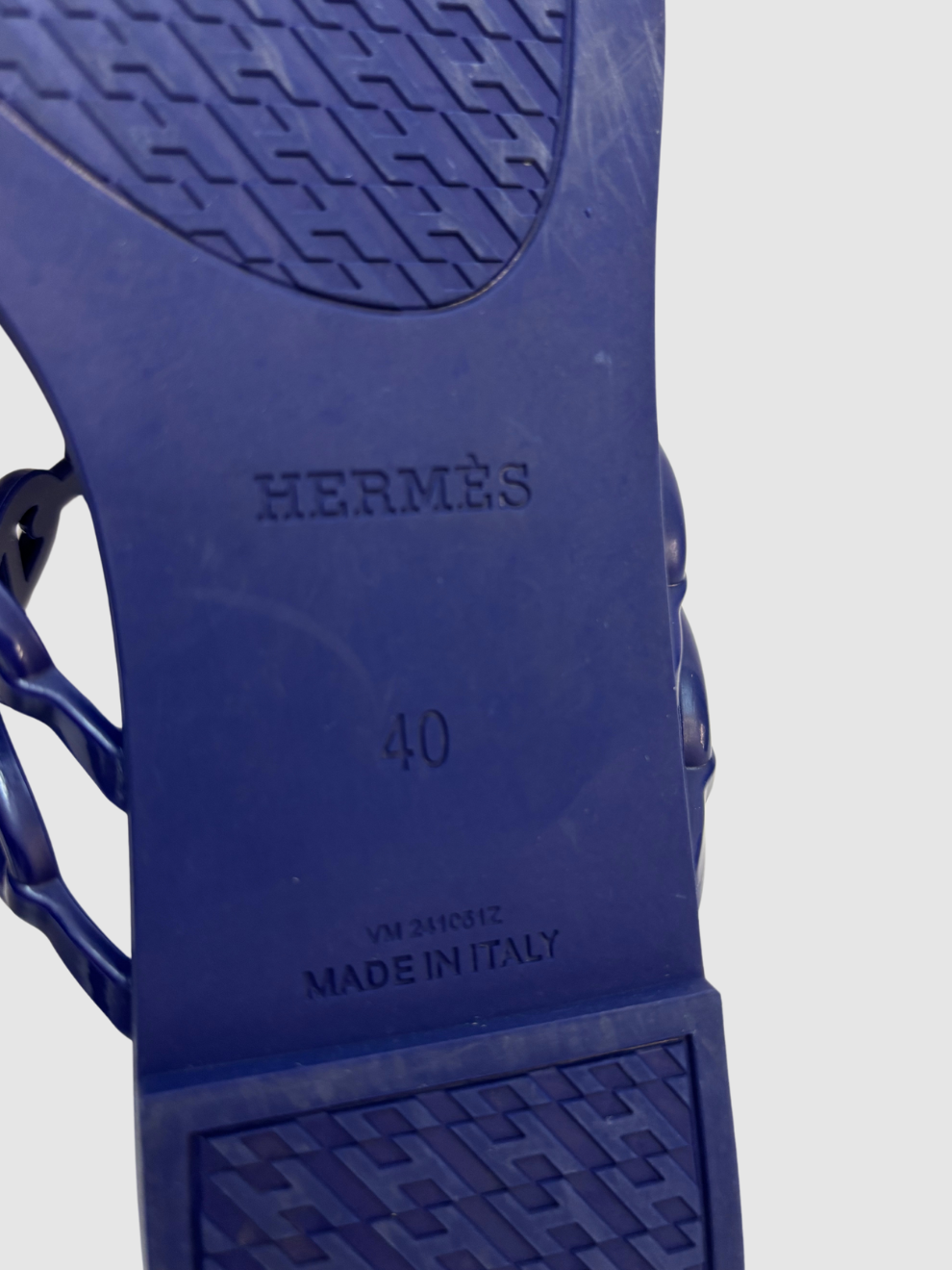 Dunkelblaue Flip-Flops Island von Hermès