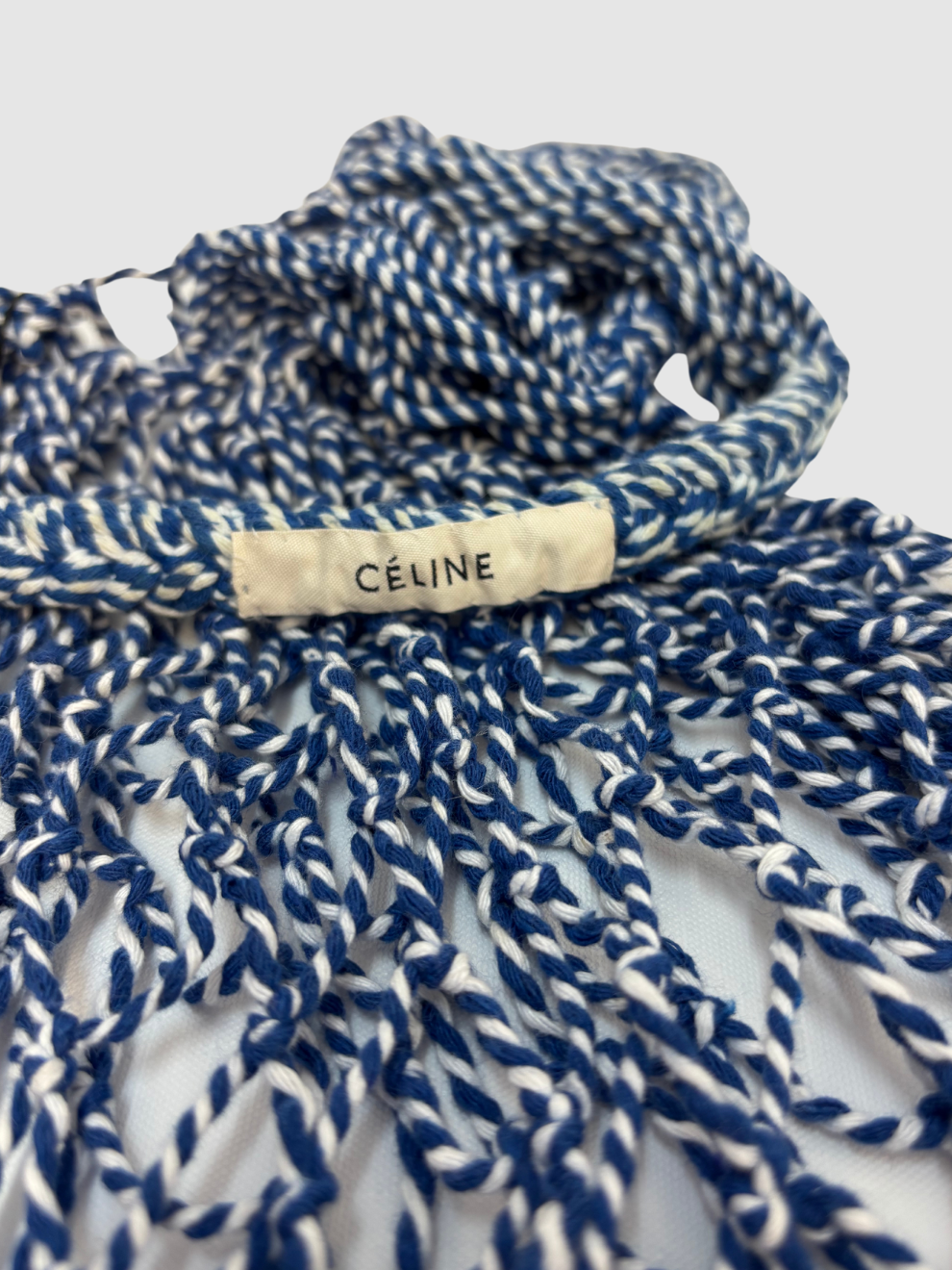 Blau-weiße Netz-Tasche von Céline