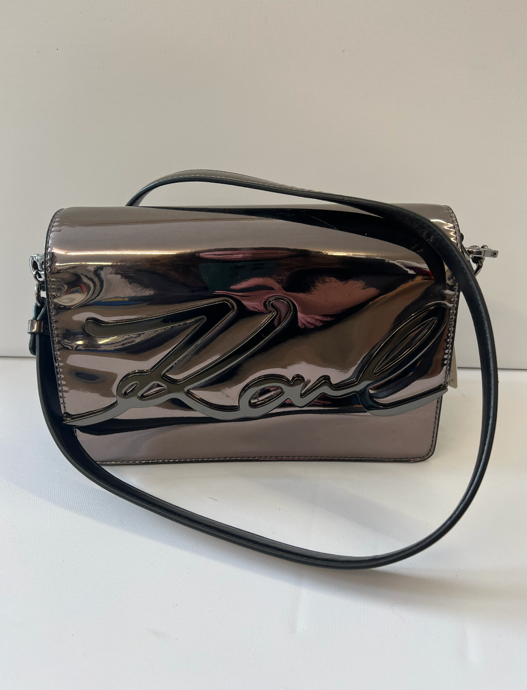 Verspiegelte Tasche von Karl Lagerfeld