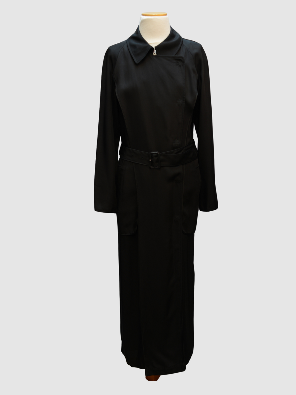 Schwarzes langes Mantel-Dress von Maison Martin Magiela