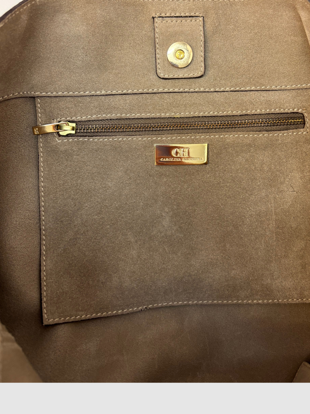 Grauer Leder-Shopper von Carolina Herrera