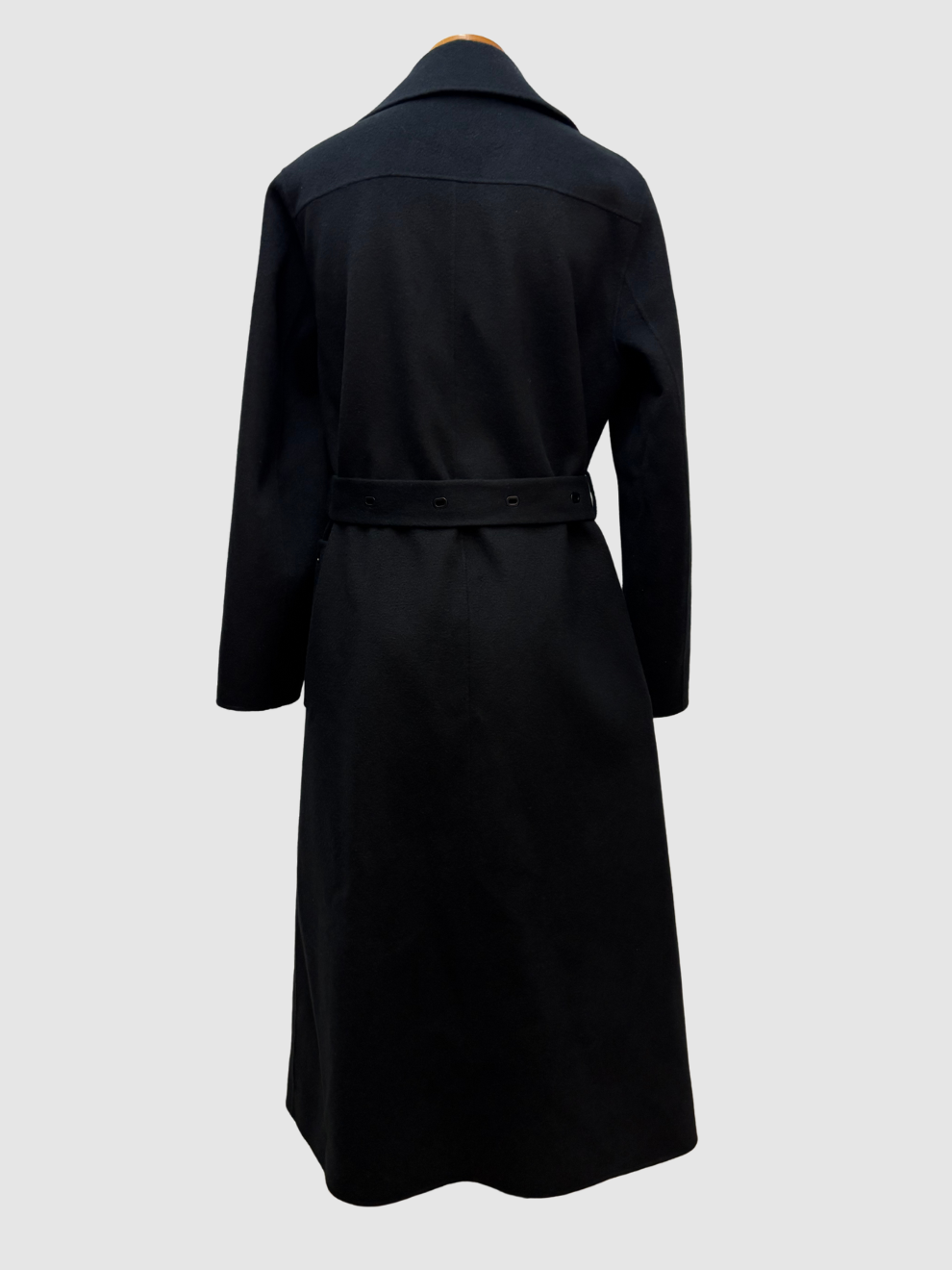 Schwarzer Kaschmir-Mantel von Iris von Arnim