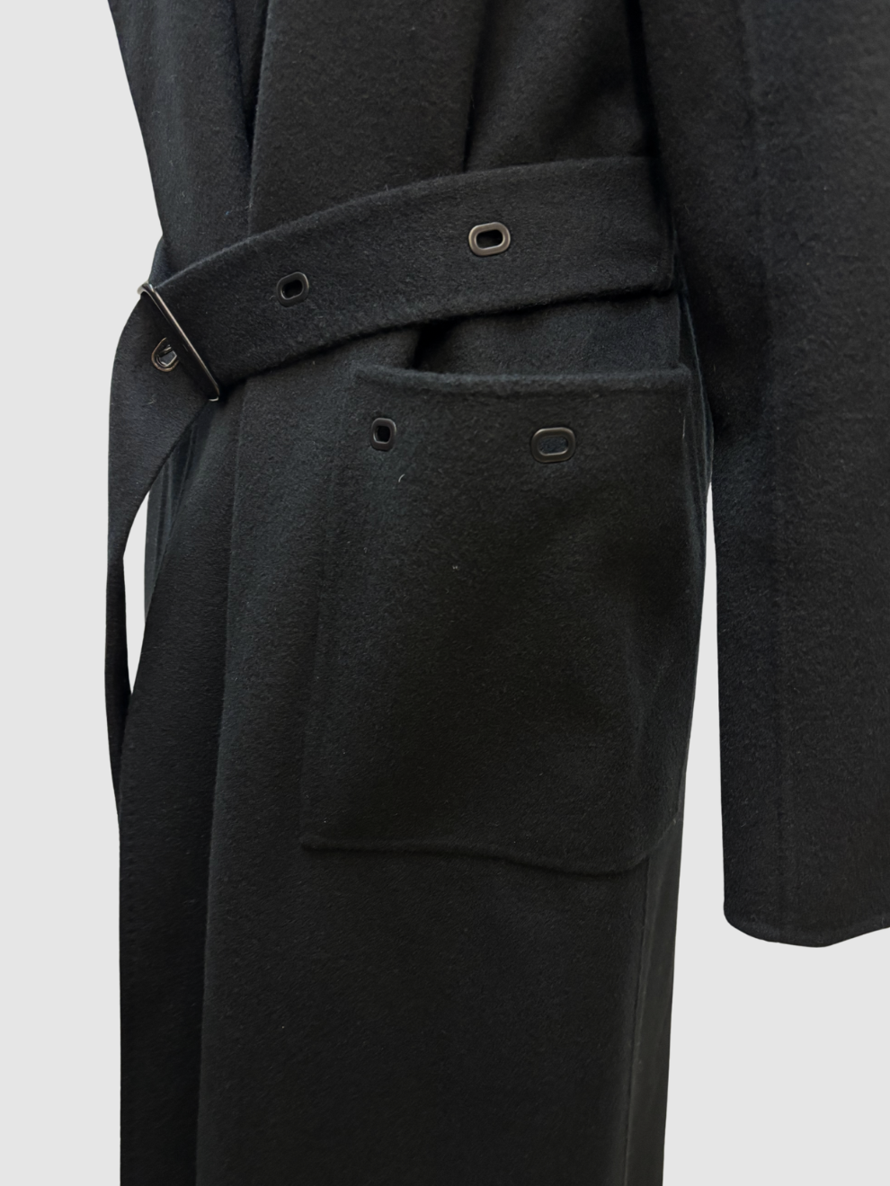 Schwarzer Kaschmir-Mantel von Iris von Arnim