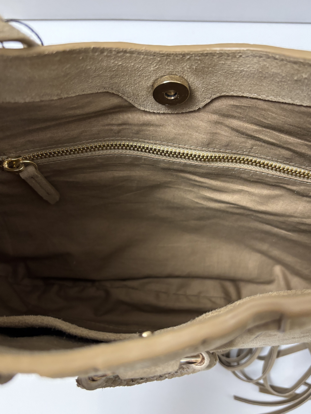 Beigebraune Fransen-Tasche von ViamailBag