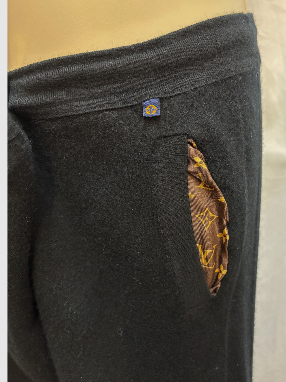 Schwarze Jogginghose von Louis Vuitton