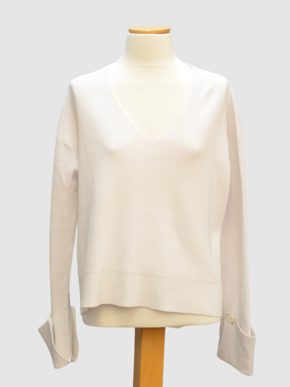 Hellgrauer Strickpullover von Helmut Lang