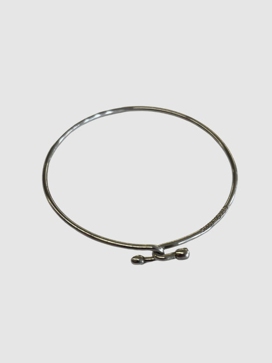 Silberner Armreif mit Hakenverschluss von Tiffany & Co