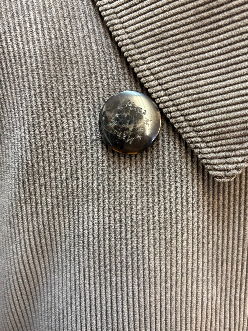 Brauner Kordmantel von Max Mara Rainwear