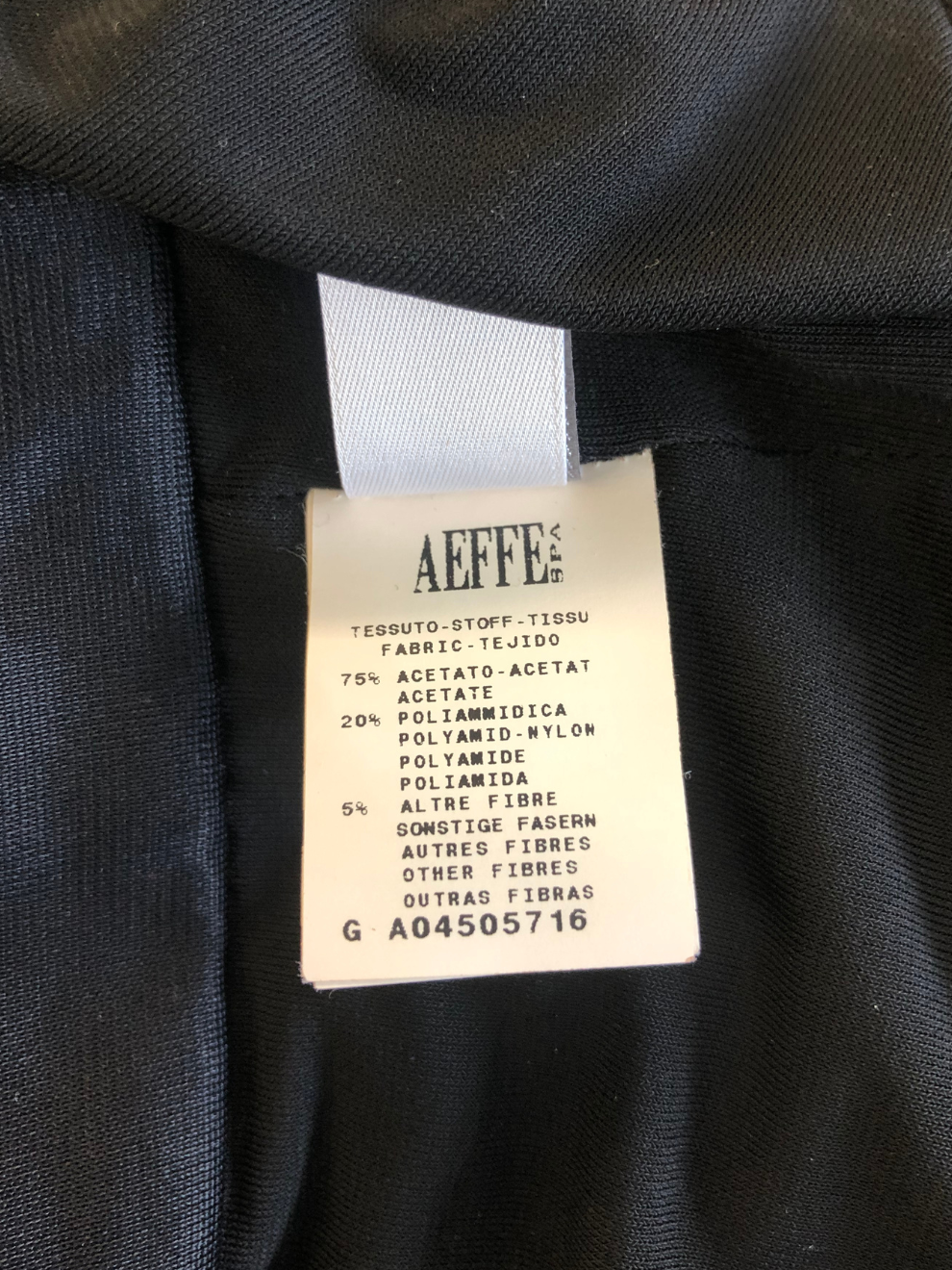 Schwarzes Kleid mit Gürtel von Alberta Ferretti