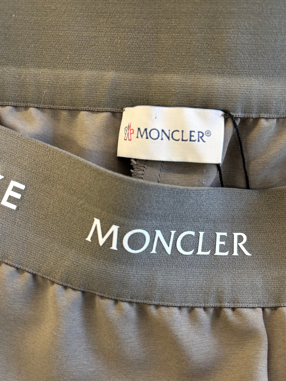 Grüne Hose von 4 Moncler Hyke