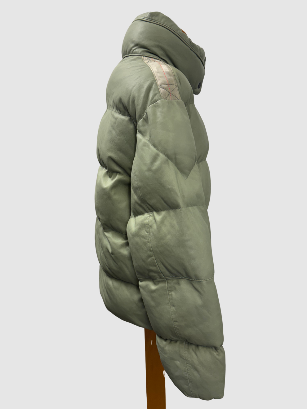 Mintgrüner Lederblouson von Parajumpers