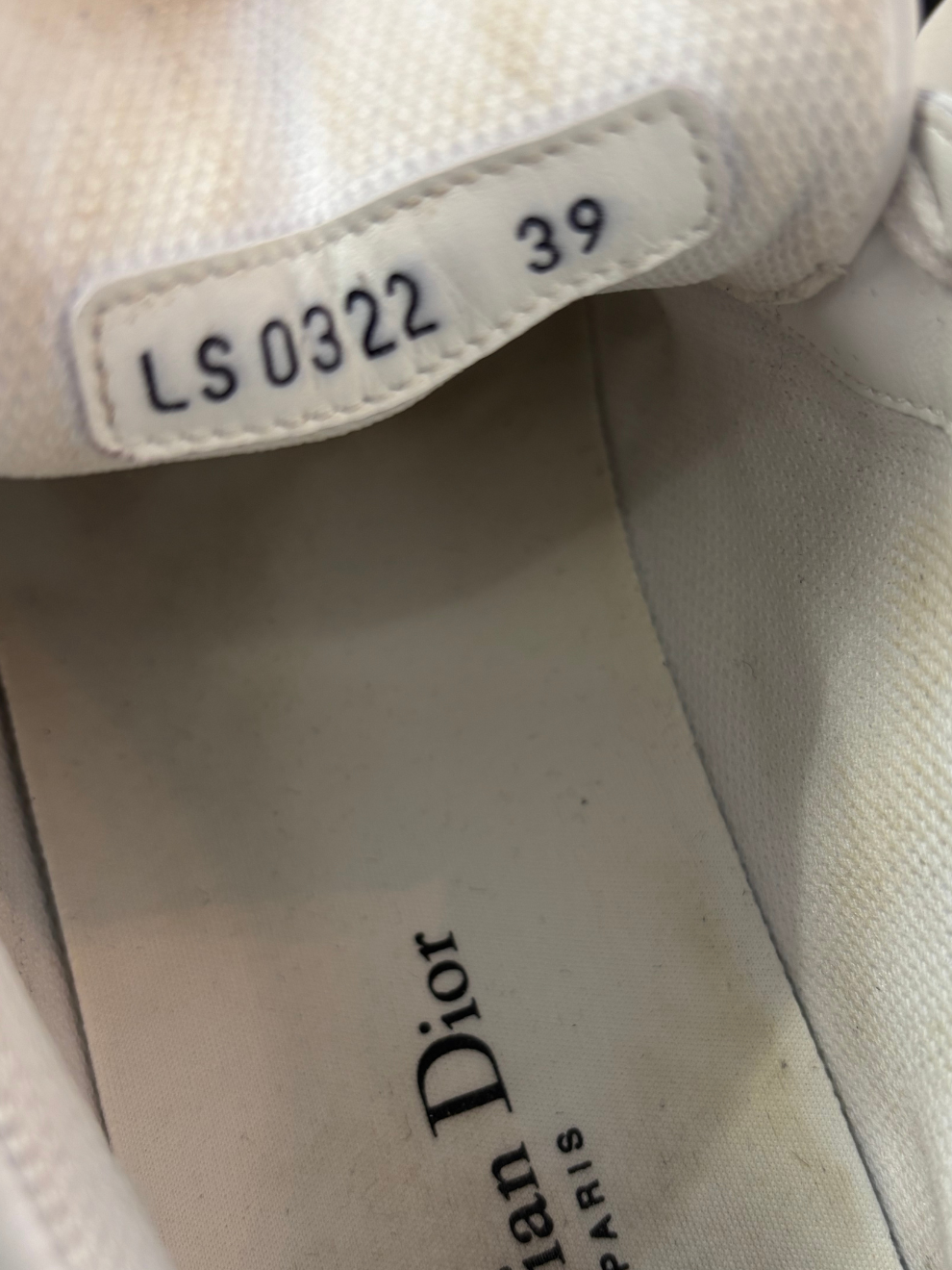 Weißer Dior Star Sneaker mit Velour-Kappe