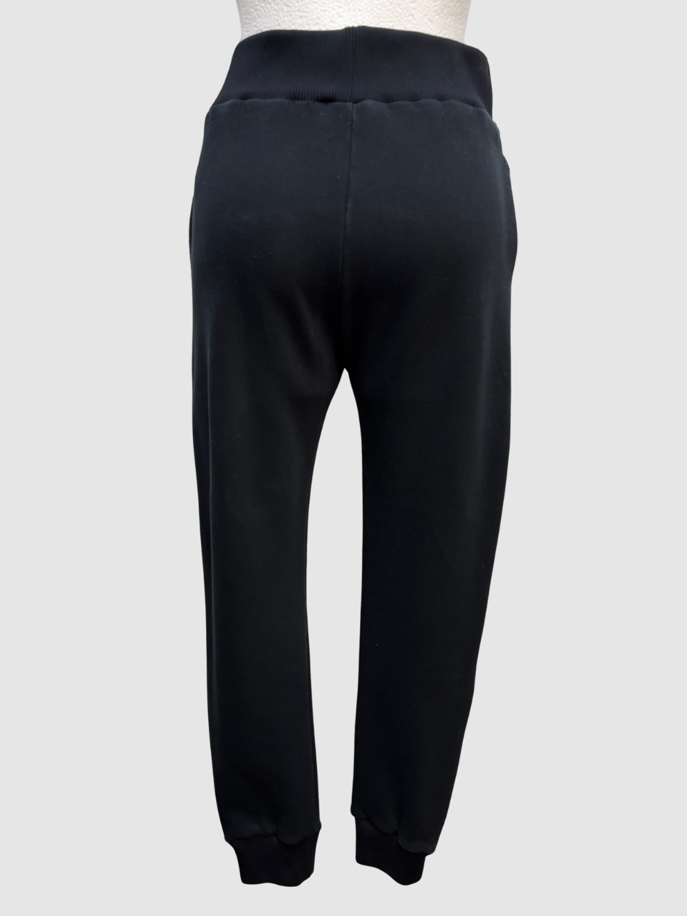 Schwarz-goldene Jogginghose von Fendi