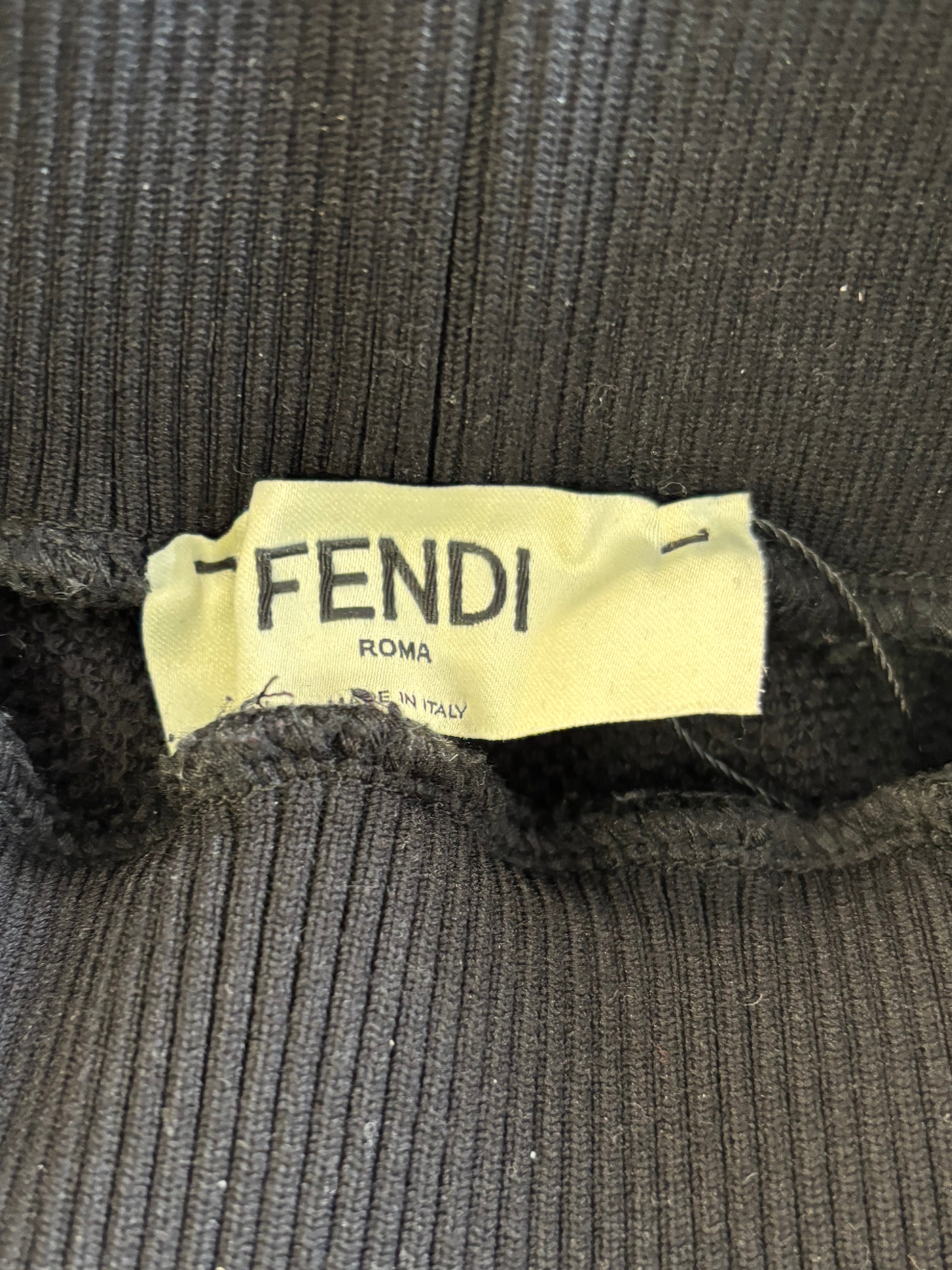 Schwarz-goldene Jogginghose von Fendi
