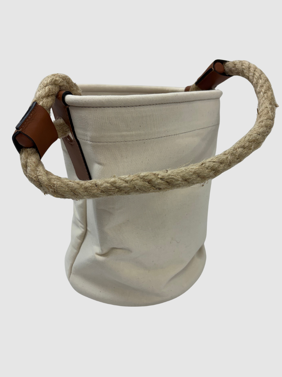 Bucket Bag mit Seilgriff von Loewe