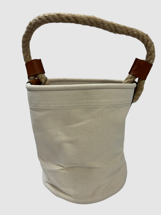 Bucket Bag mit Seilgriff von Loewe