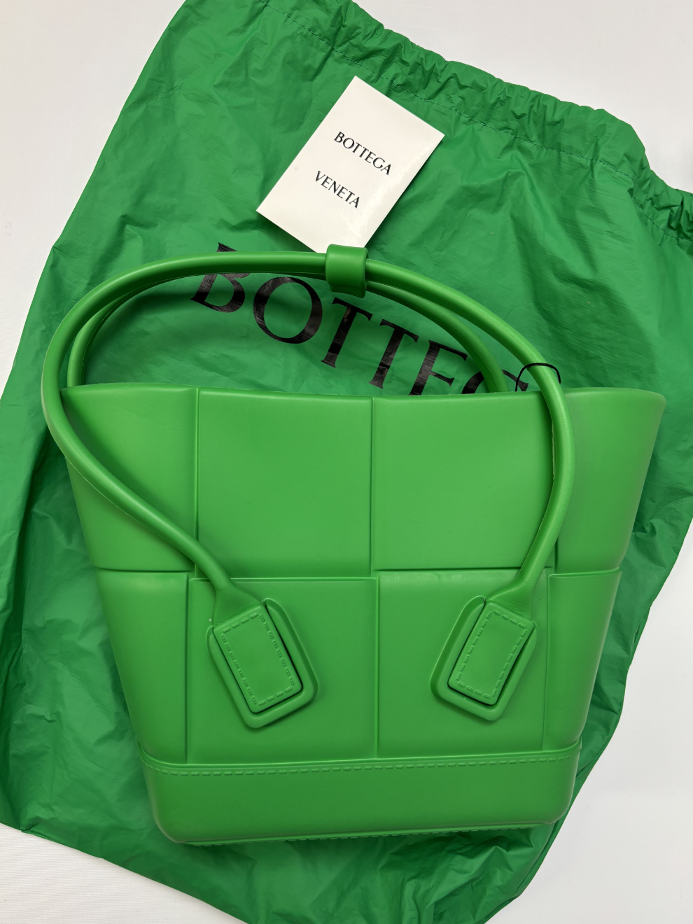 Grüne Bottega Veneta The Arco Mini